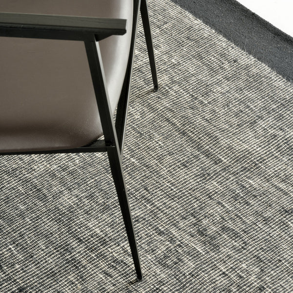 Kilim rug 100% pure wool - 170 x 240 cm - Black dots