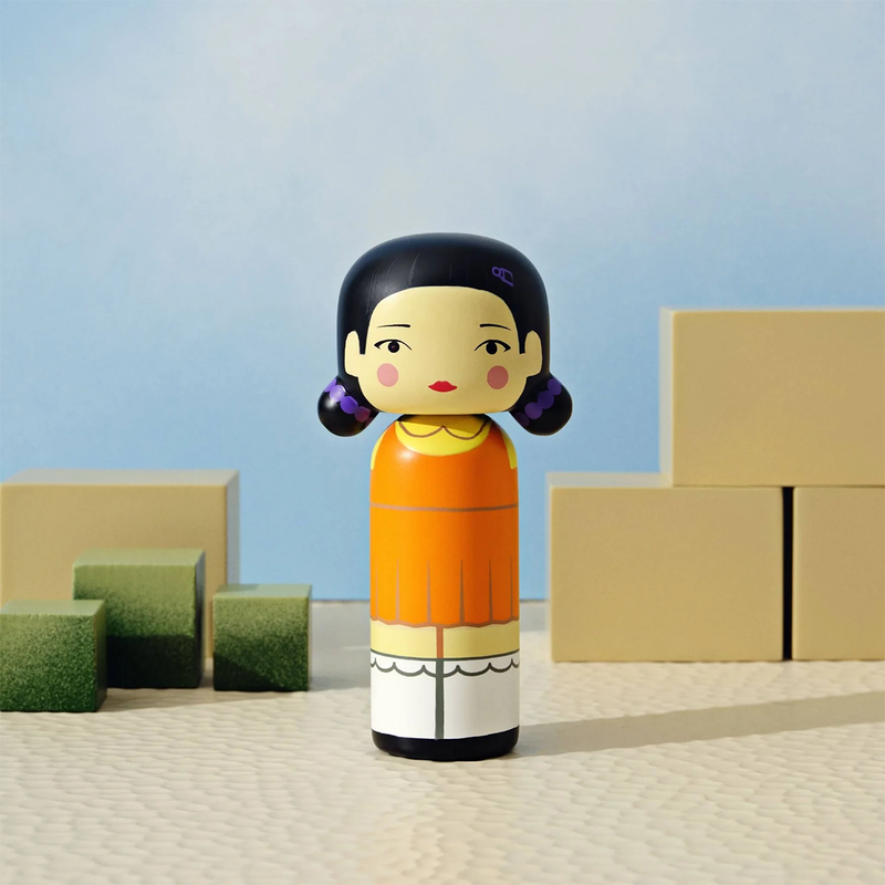 Kokeshi wooden figurine - Young-Hee - Squid Game
