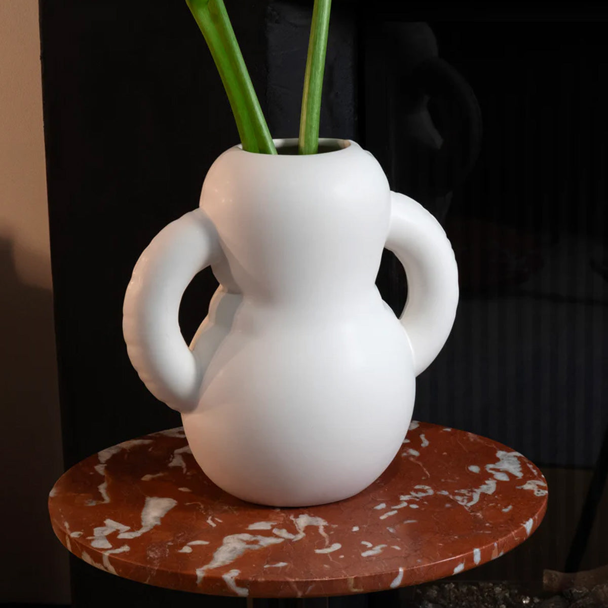 emily carafe - home studyo | flowers – Fleux