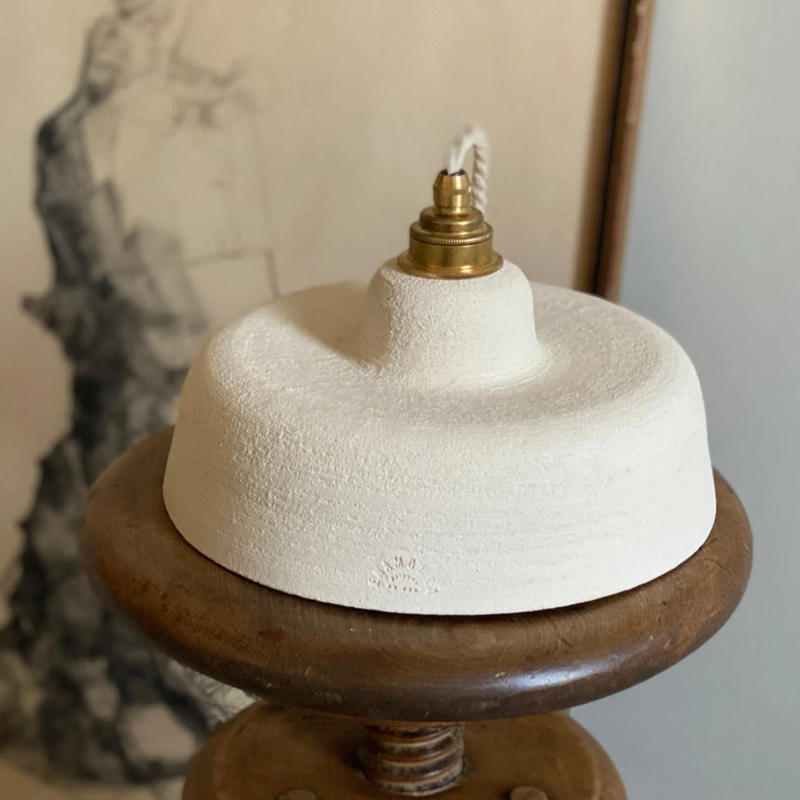 Suspension en applique Ursule en Grès Chamotté Ivoire