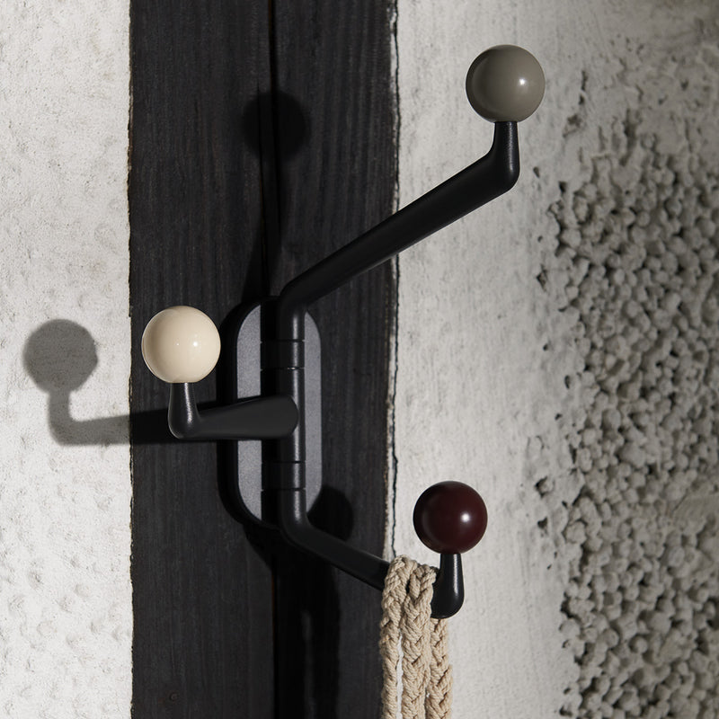 SC75 coat rack