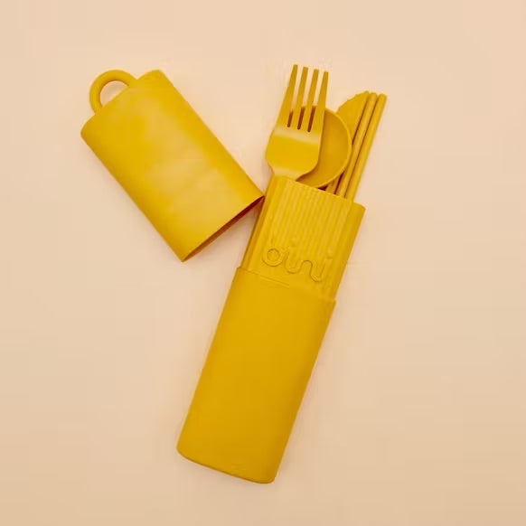 Kit de couverts réutilisables et nomades en matière biosourcée