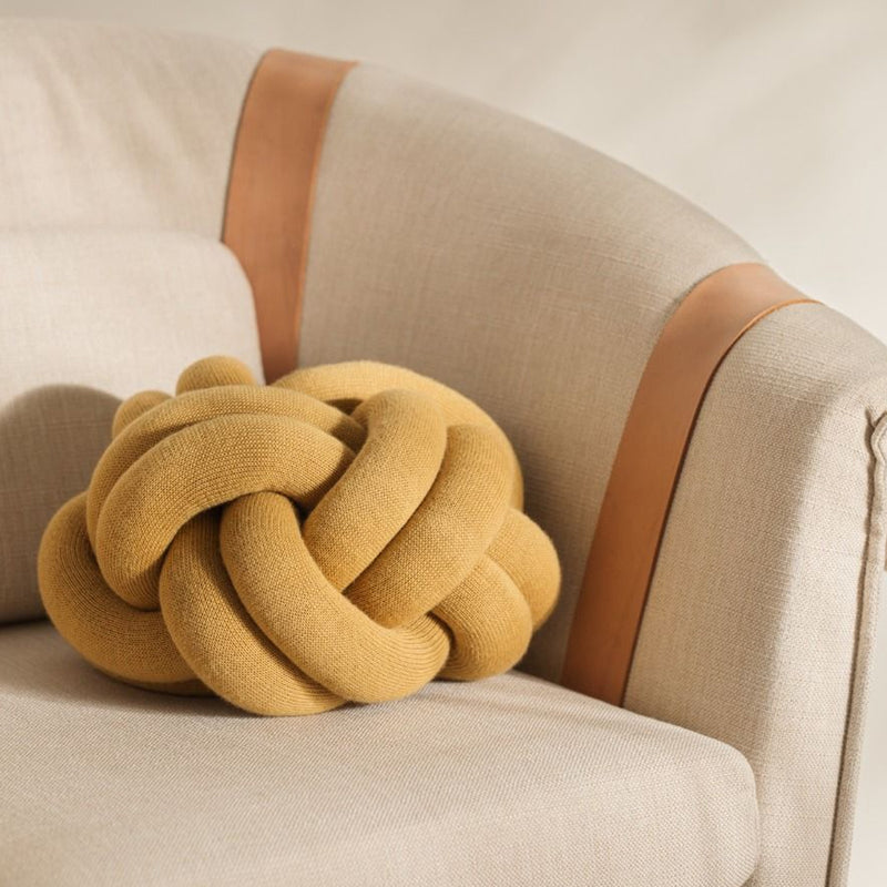 Coussin Knot