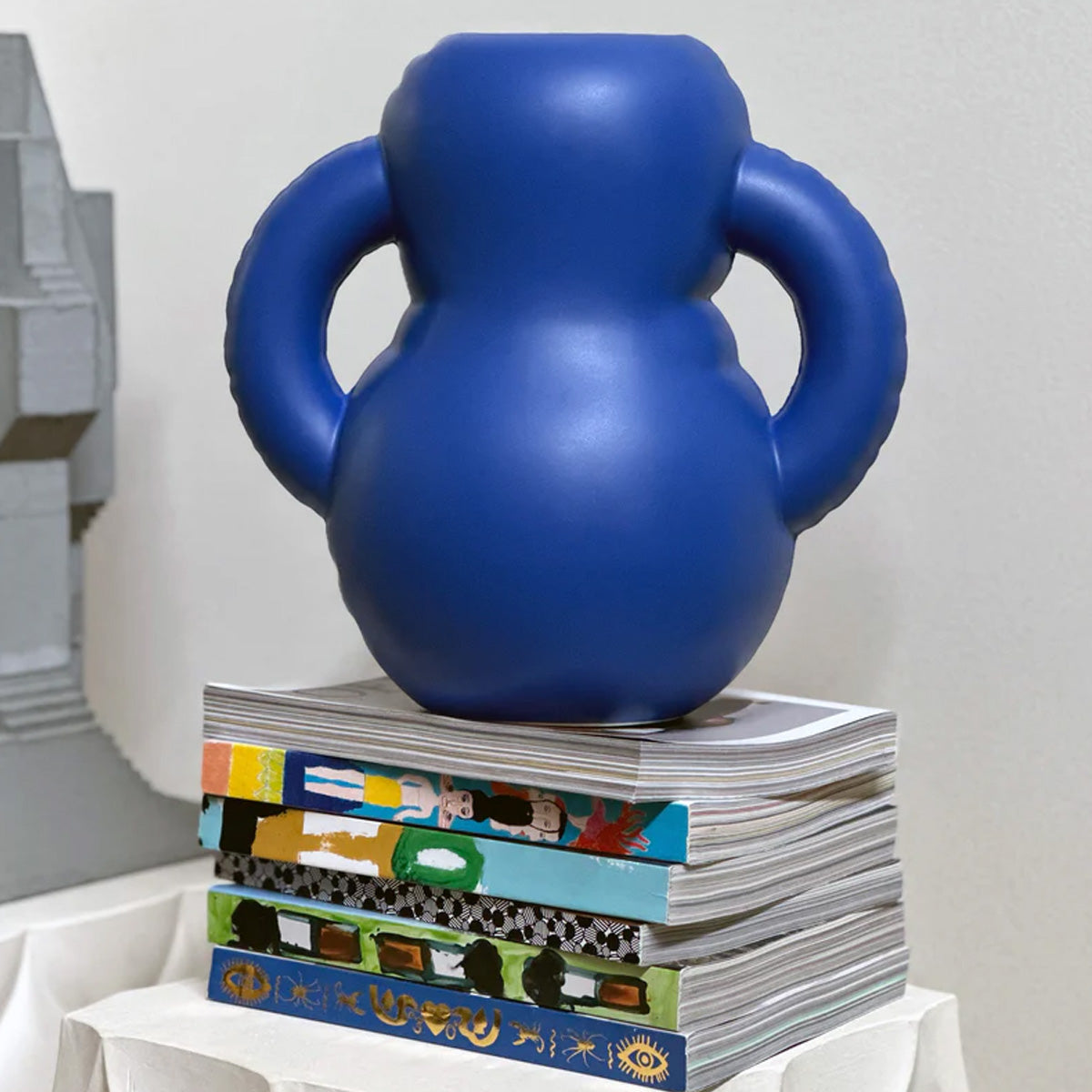 emily carafe - home studyo | flowers – Fleux