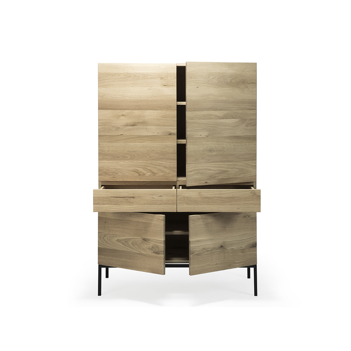 Armoire Ligna en chêne noir 4 Portes, 2 Tiroirs Ethnicraft Fleux