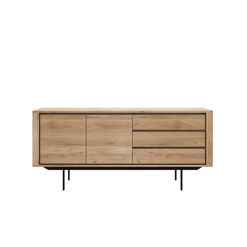 Shadow sideboard in oak - 2 doors, 3 drawers