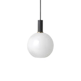 Opal sphere lampshade - White | Fleux | 4