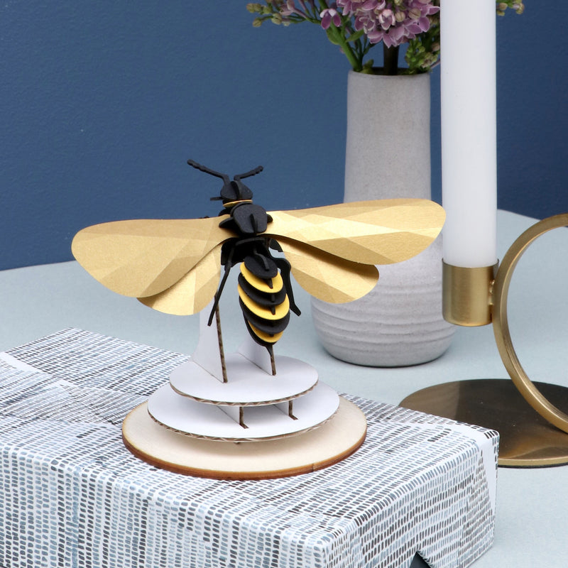Wasp Origami Trophy - Golden Wings