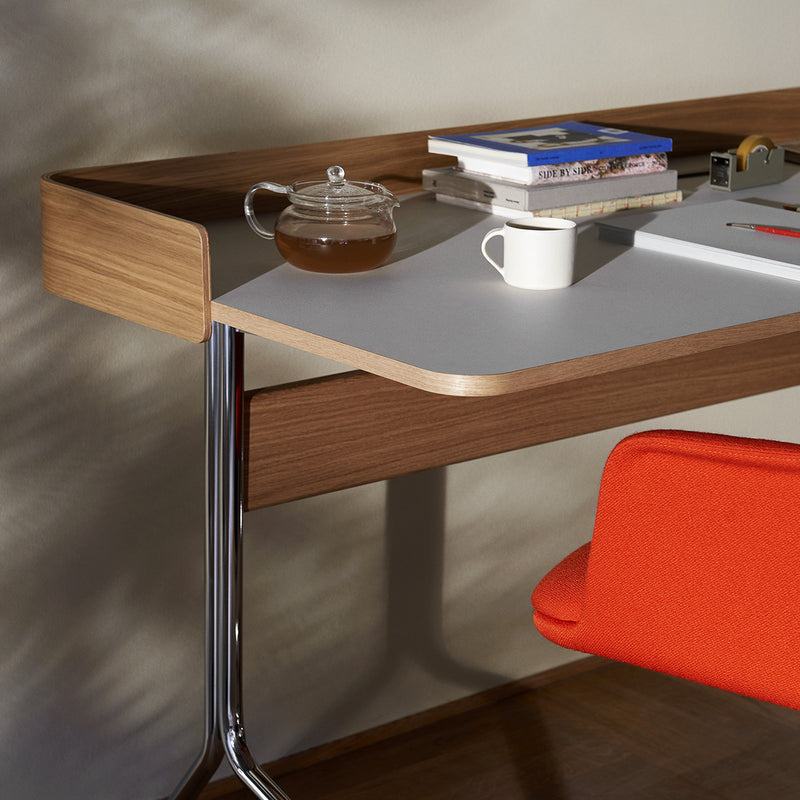 Bureau Pavilion AV17 Linoleum Mushroom 4176 - Chêne / Pieds Chrome