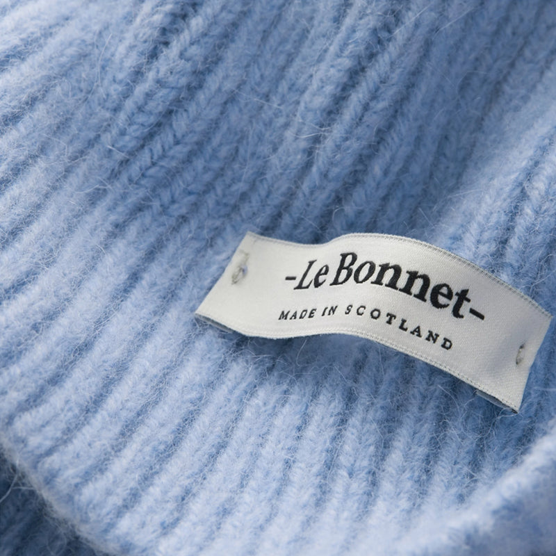 Bonnet en laine caregora - Bleu clair