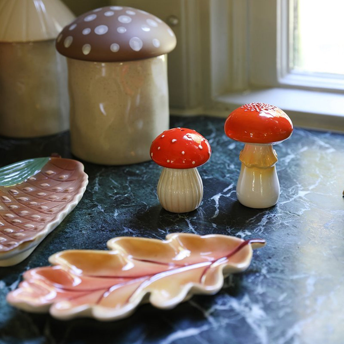 Judinia - Maison de fée Le champignon voyageur Judinia - Maison de fée Le champignon voyageur