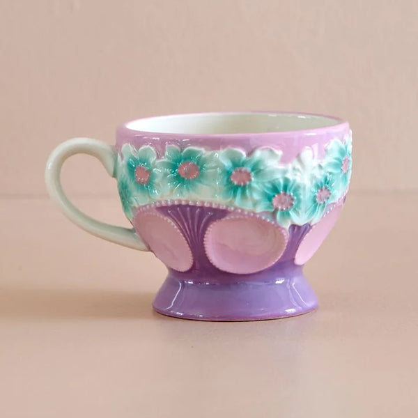 Cup with embossed flowers in ceramic - Ø 9.8 cm - Yellow