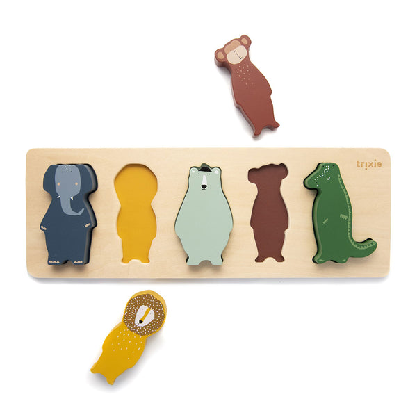 Puzzle shapes wooden animals