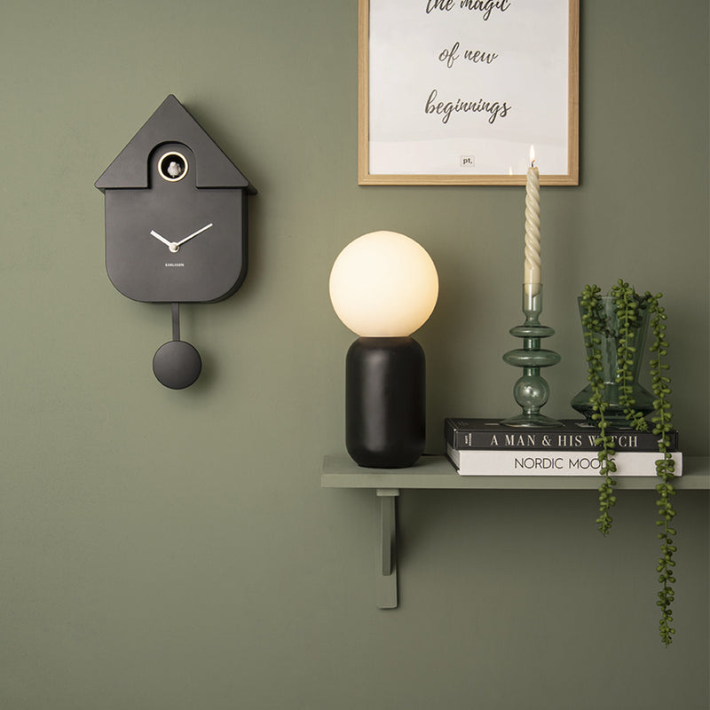 Horloge Modern Cuckoo en métal l 21.5 x H 41 cm - Noir